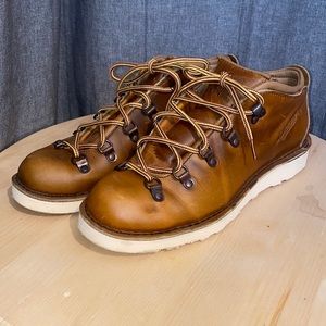 Women’s Danner Tramline low boots